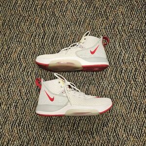 Nike Zoom Rize 'White' (BQ5467-100) Basketball - Size 14